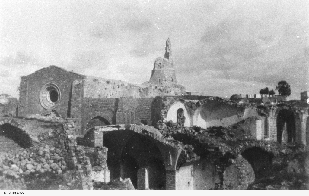World War I : Ruins in Gaza after bombardment • Photograph • State ...
