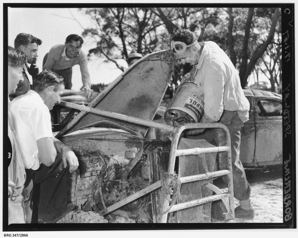Borderline Speedway • Photograph • State Library of South Australia