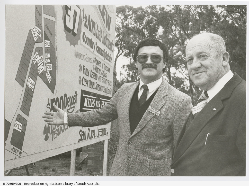 Max Fatchen Gerry Raggio and Max Fatchen. 4 July 1990. • Photograph • State Library ...