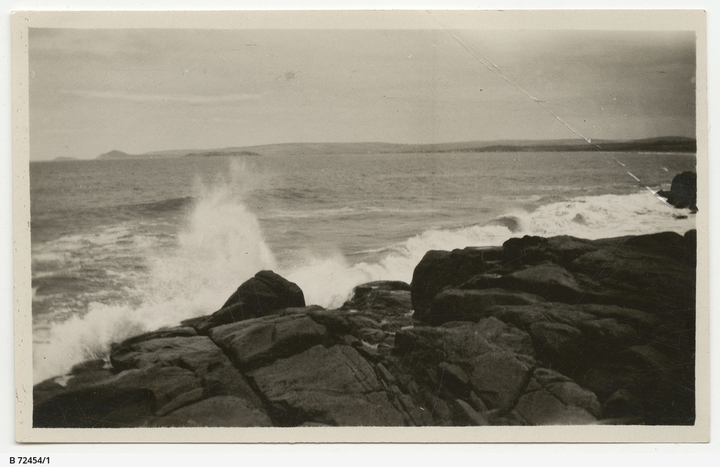 Green Bay, Port Elliot • Photograph • State Library of South Australia